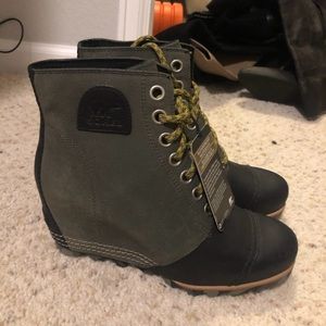 Sorel 1964 Premium Wedge Waterproof Boot BNWT